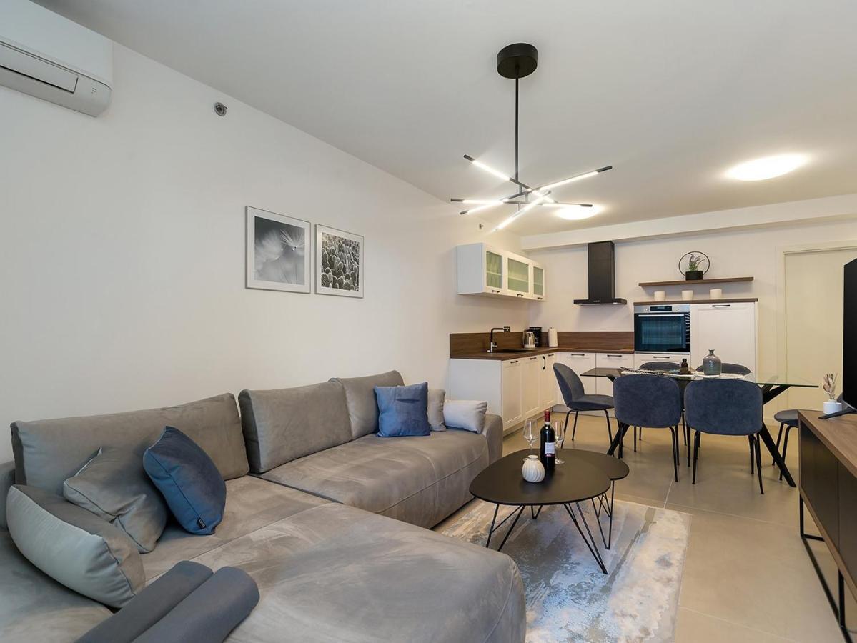 Residence Nar Poreč Extérieur photo